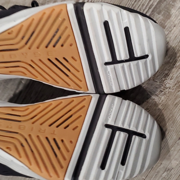 Restocked Under Armour Tribase Reign 2 Size 8.5 - Picture 8 of 8